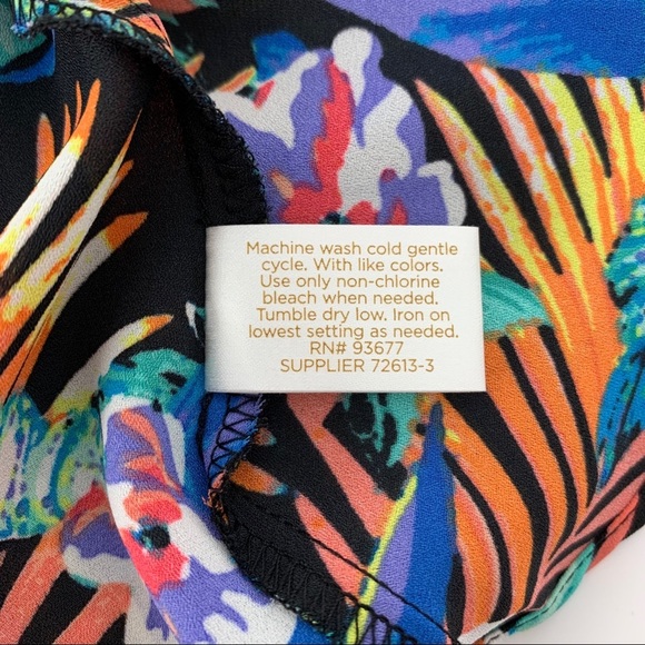 Decree Halter Top XS Floral Tropical Multicolor Summer Beach Vacation Island - Picture 10 of 10